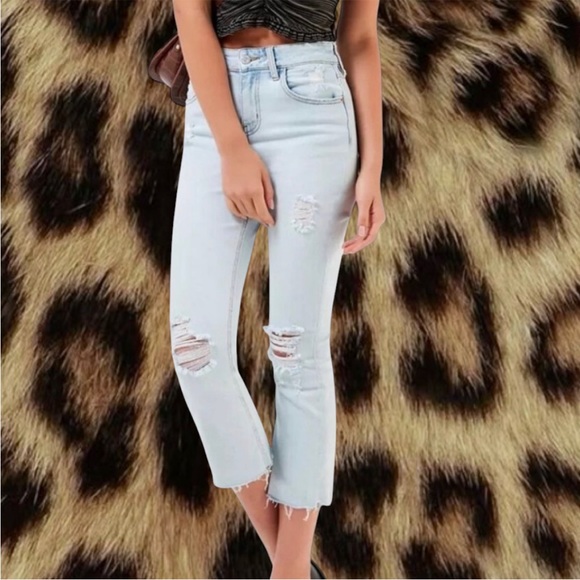 BDG Ripped Jeans - Picture 1 of 6